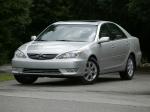 Toyota Camry XLE 2004 года (US)